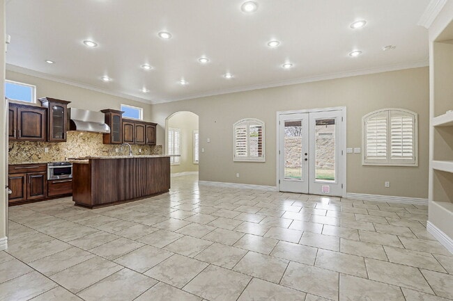 Building Photo - 3 bed 4 bath corner custom built 2 story home