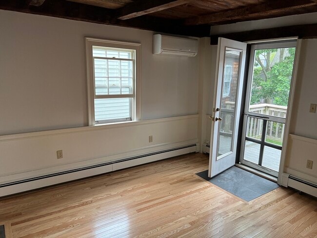 Building Photo - 8 Morse Ct