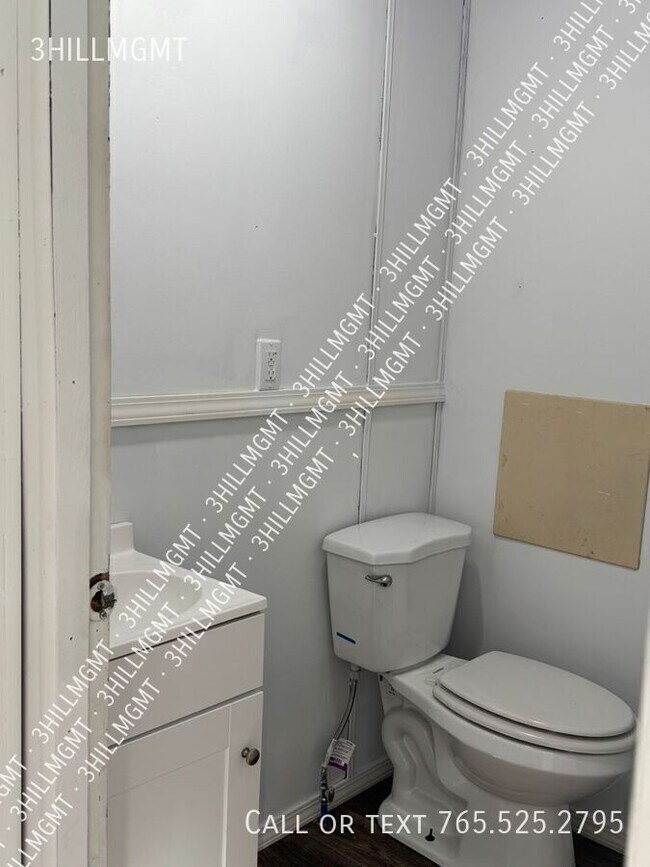 Building Photo - 22 W Kidds Mill Rd