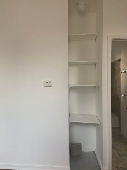 Building Photo - 1735 N Kimball Ave