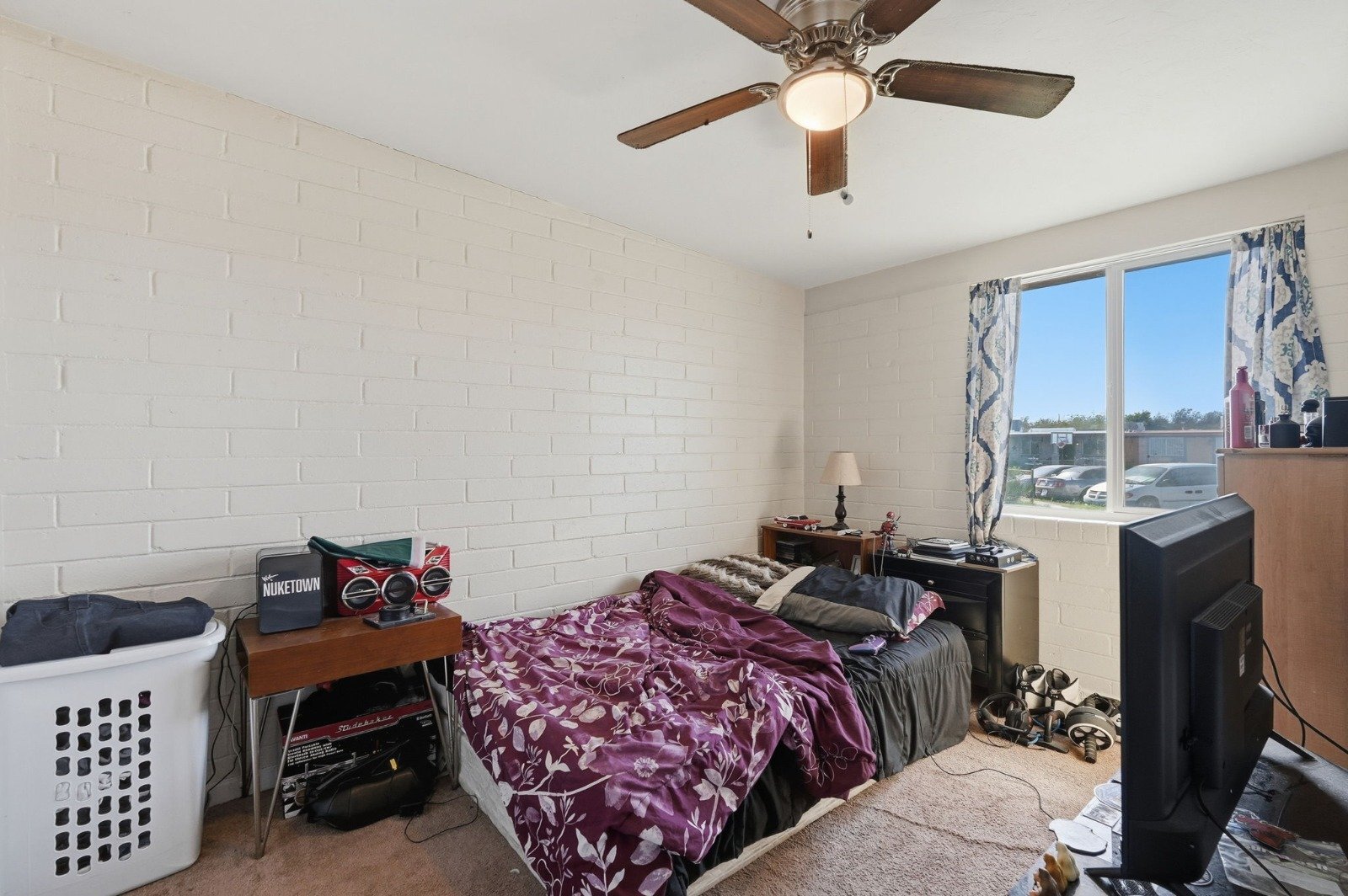 Building Photo - 2439 Parkside Dr