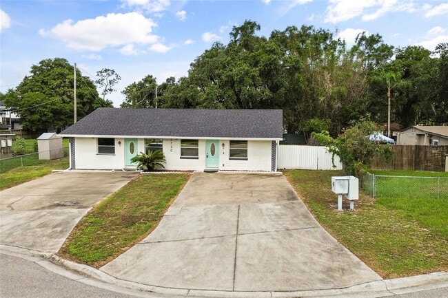 Building Photo - 2720 Sunrise Ct