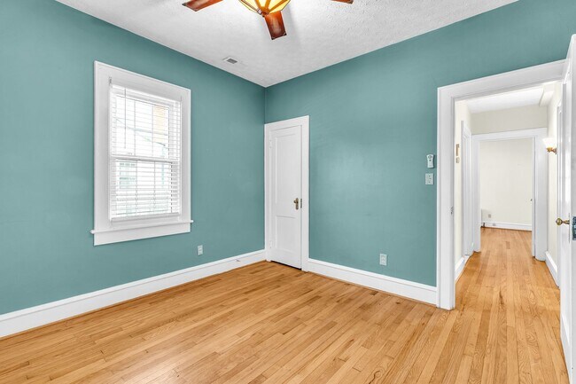 Building Photo - Call Sabrina Thomas at 757-767-0767 for more information