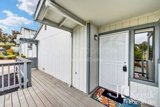 Building Photo - 101 Nashville Ln