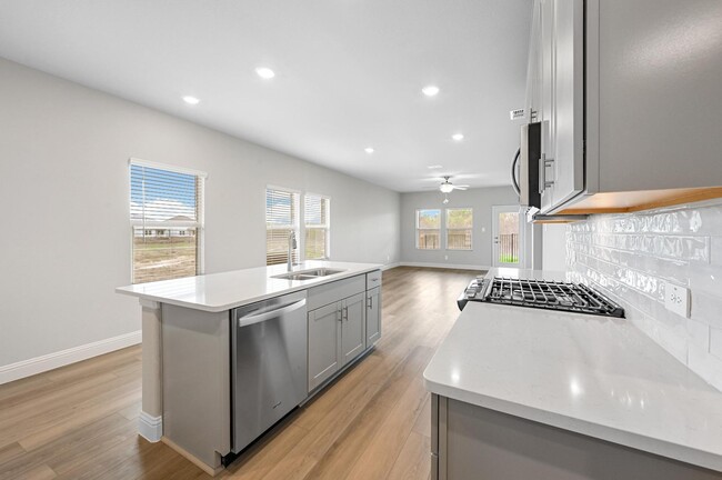 Building Photo - 712 Trace Trl