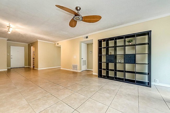 Building Photo - 5353 Institute Ln