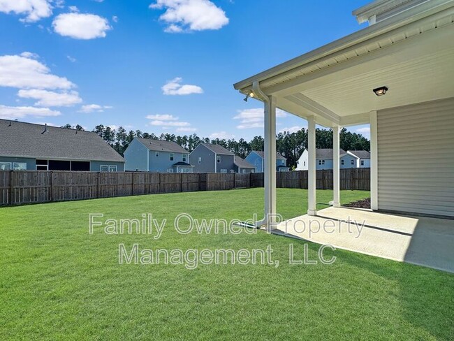 Building Photo - 105 Whimbrel Dr