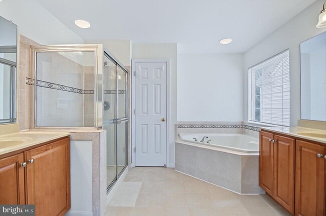 Building Photo - 14566 Collingham Pl