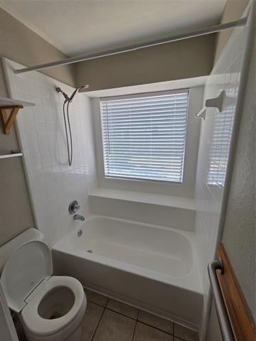 Building Photo - 4735 Hollow Tree Dr