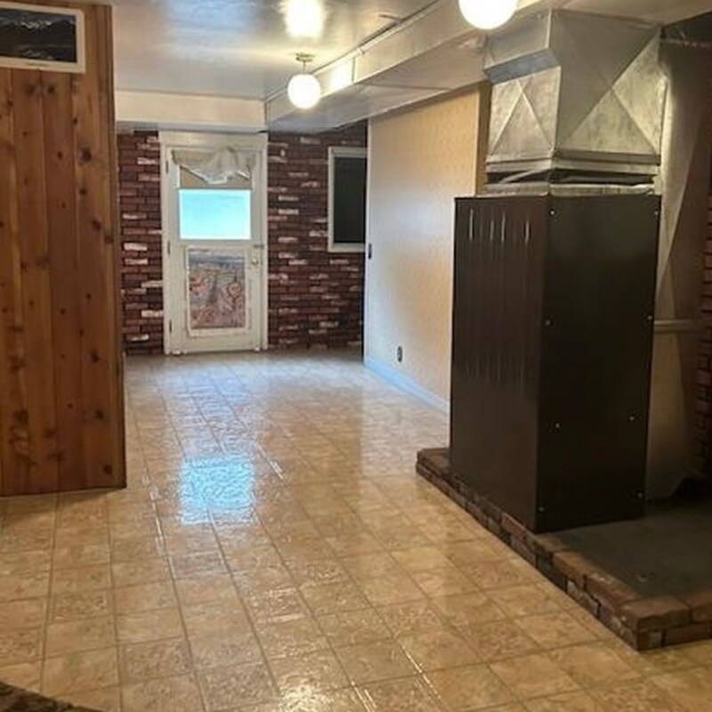 Building Photo - 109 N Washington Dr