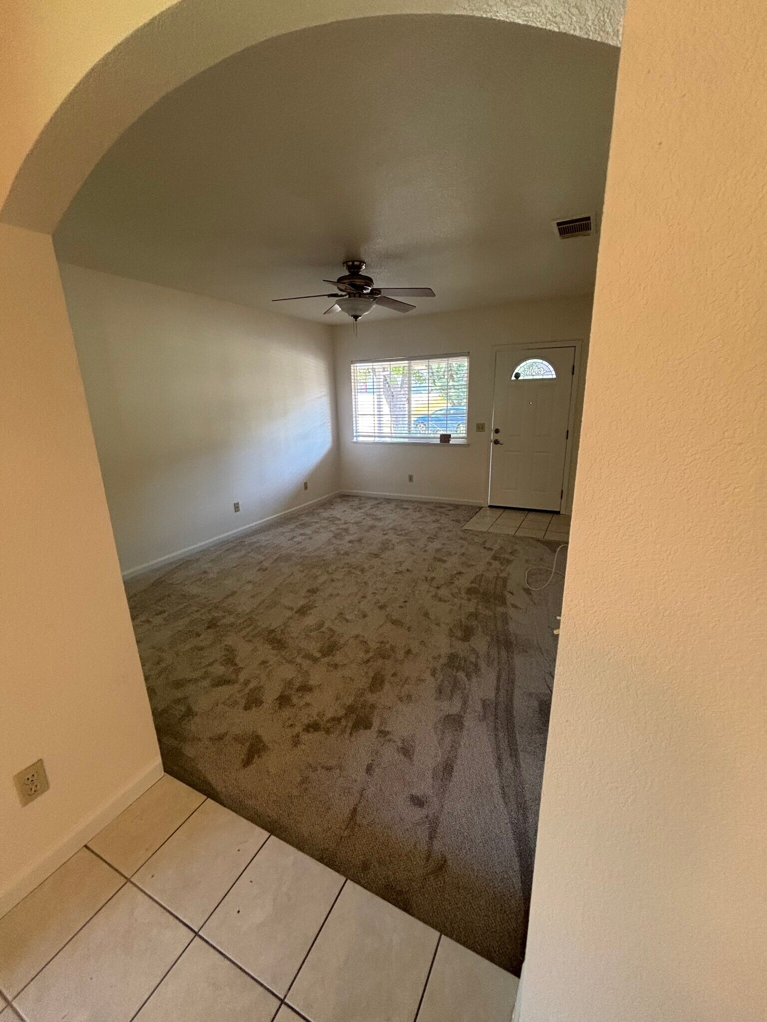 Building Photo - 6113 Oakgreen Cir