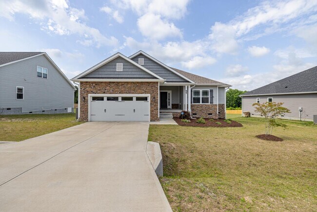 Building Photo - 55 Bushel Basket Dr