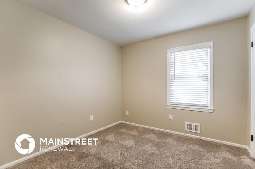 Building Photo - 11955 Sycamore Ave