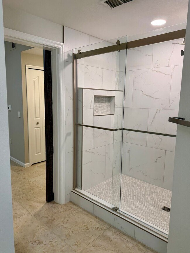 Building Photo - 12965 Positano Cir