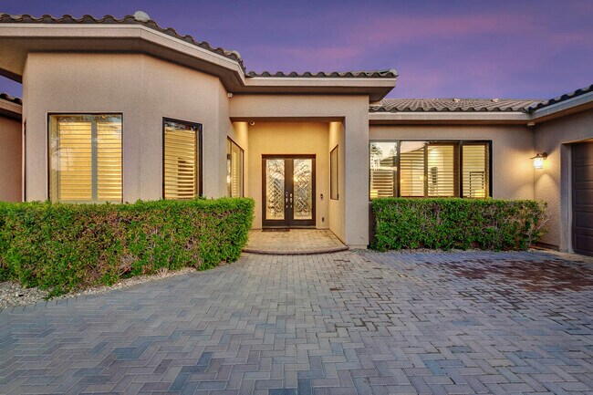 Building Photo - 41370 Sparkey Way