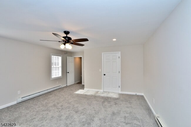 Building Photo - 422 Brown Trail