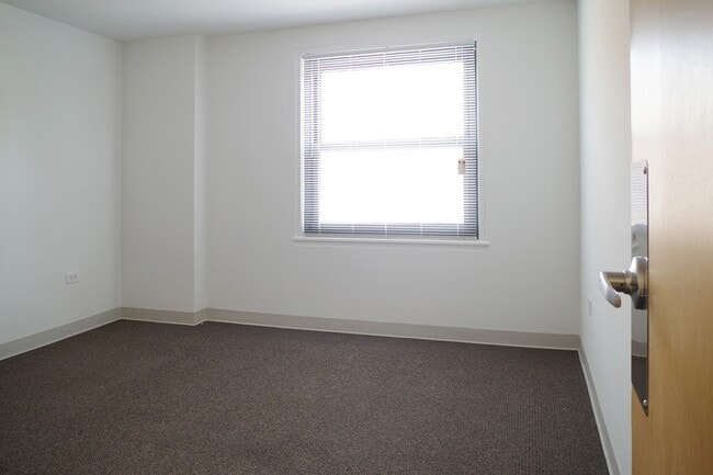 Floorplan - 1400 E. 57th Street