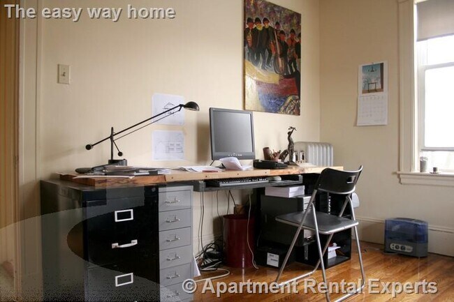 Building Photo - 155 Summer St