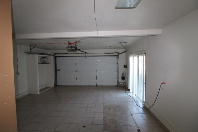 Building Photo - 5308 Lightwood Dr