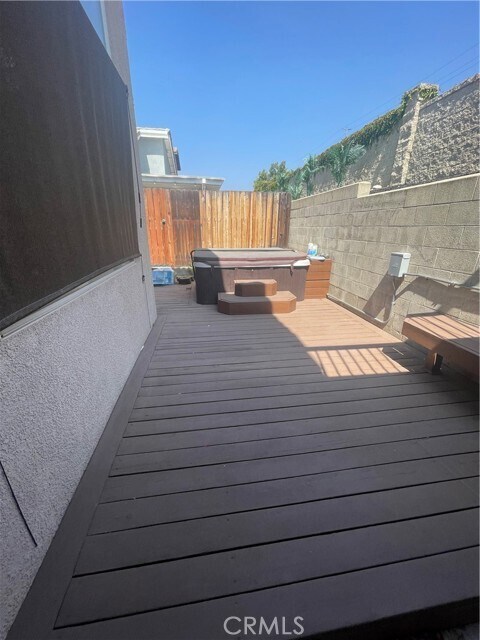 Building Photo - 10245 Shale Ln