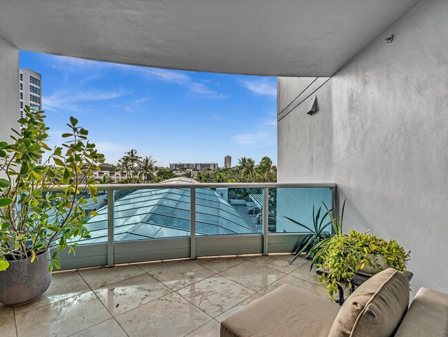 Building Photo - 1600 S Ocean Blvd