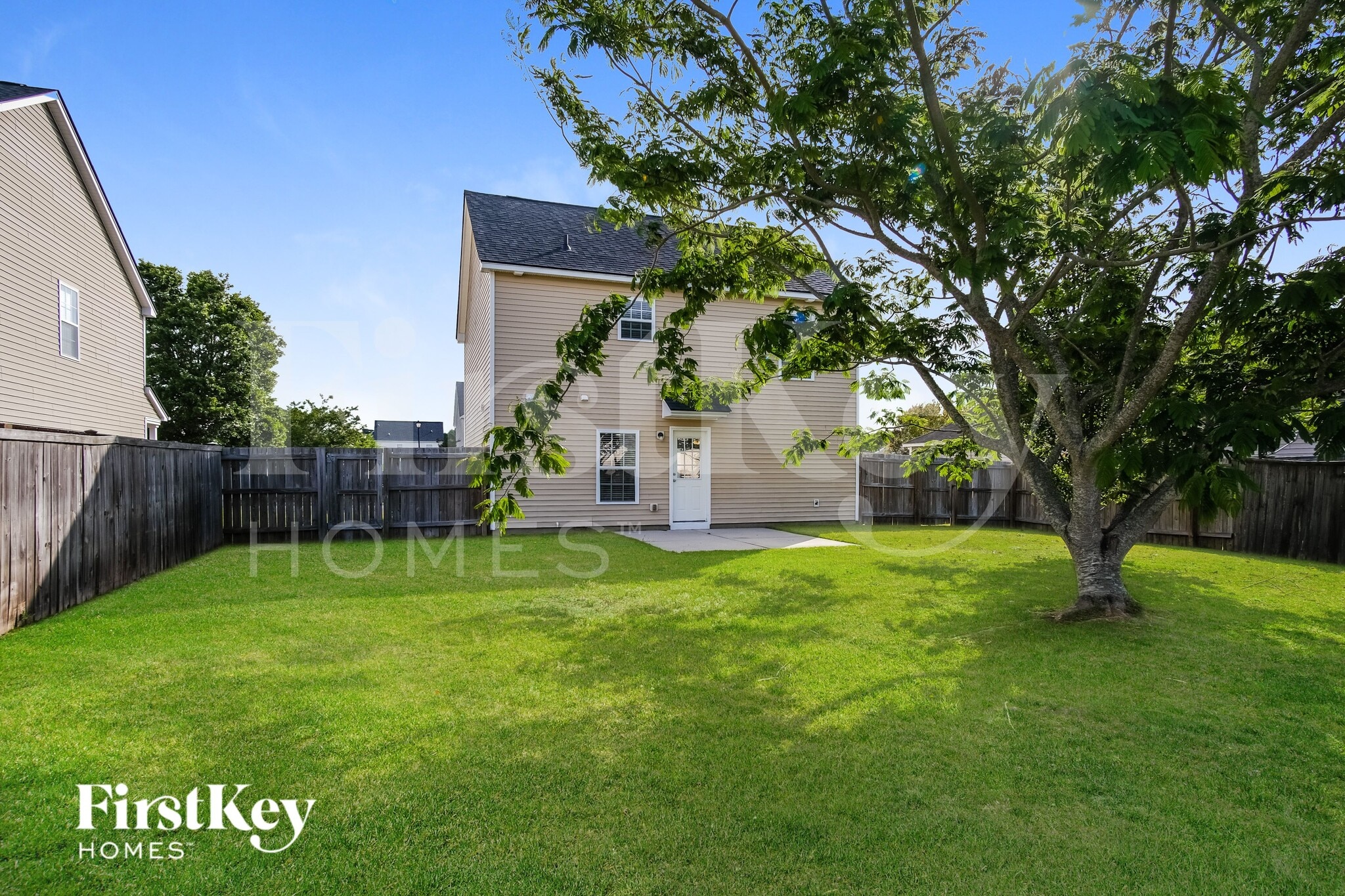 Building Photo - 615 Silver Moss Dr