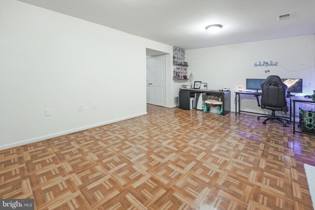 Building Photo - 12120 Stoneford Dr