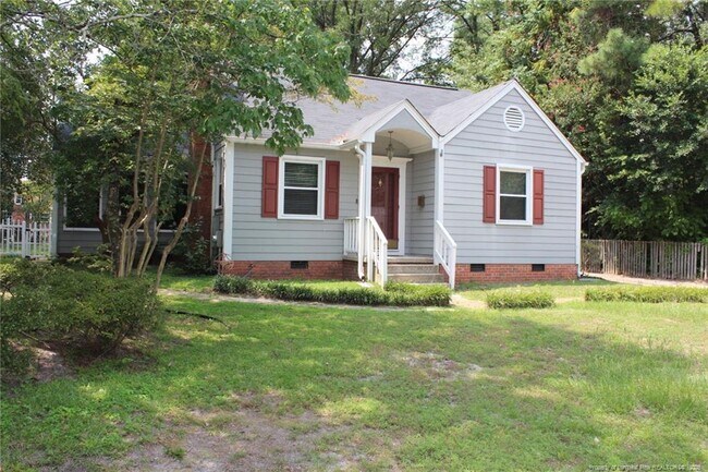 Building Photo - 236 Pinecrest Dr