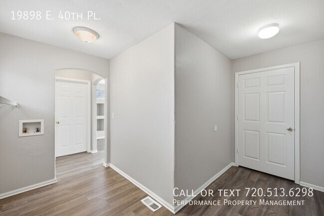 Building Photo - 19898 E 40th Pl