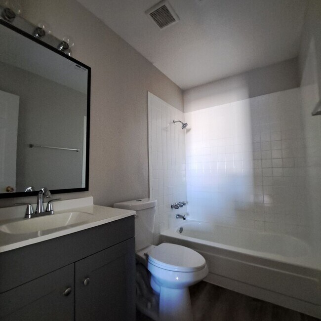 Building Photo - Two Bedroom Townhouse Available for Immediate Move-In