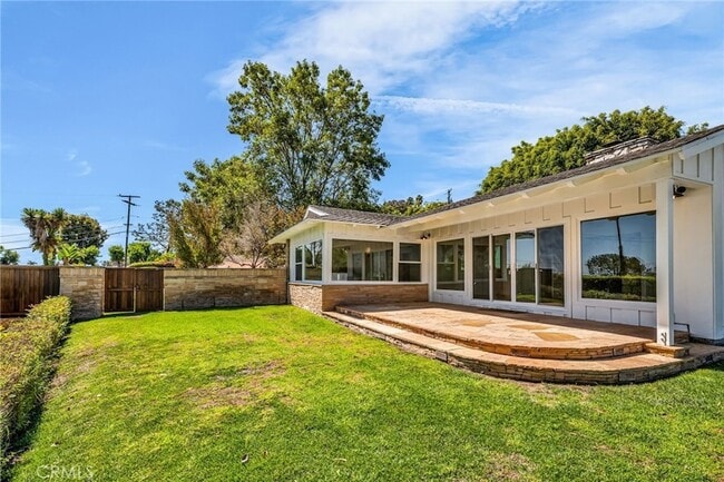 Building Photo - 2417 Sunnyside Ridge Rd