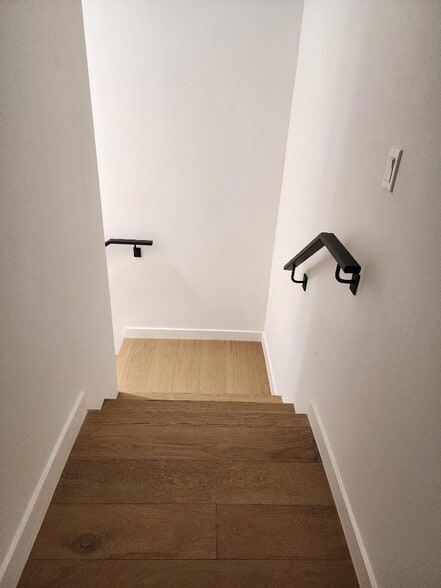 Building Photo - 8104 Paso Robles Ave