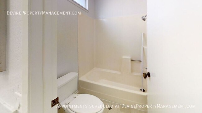 Building Photo - 1603 Coco Palm Ct