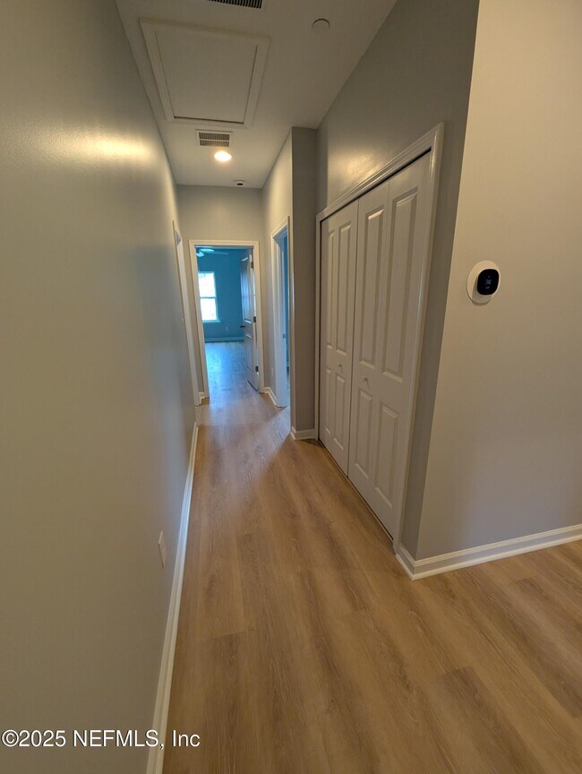 Building Photo - 58 Pindo Palm Dr