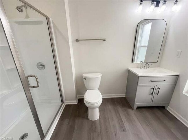 Building Photo - 131 Hasty Hill Rd