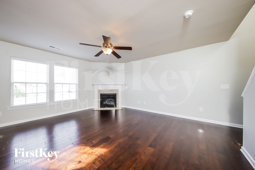 Building Photo - 5721 Midstream Cir
