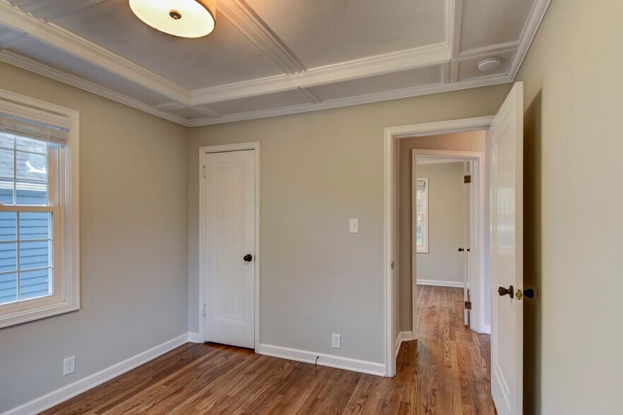 Building Photo - 5210 Rees St