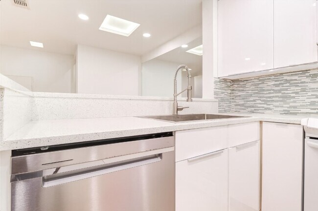 Building Photo - 2829 Timmons Ln