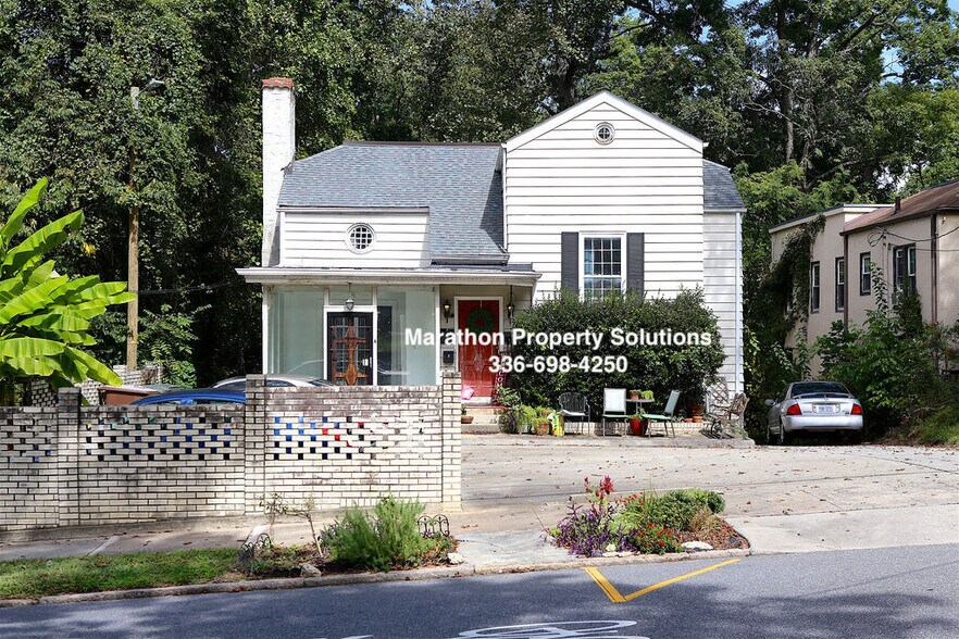 Primary Photo - 1806 Walker Ave