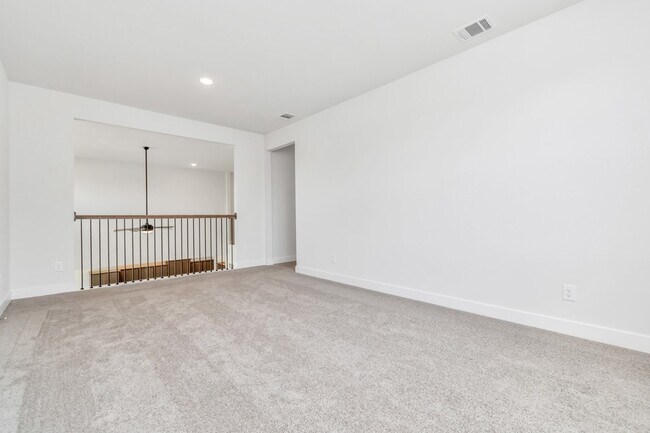 Building Photo - 21118 Chelton Bch Dr