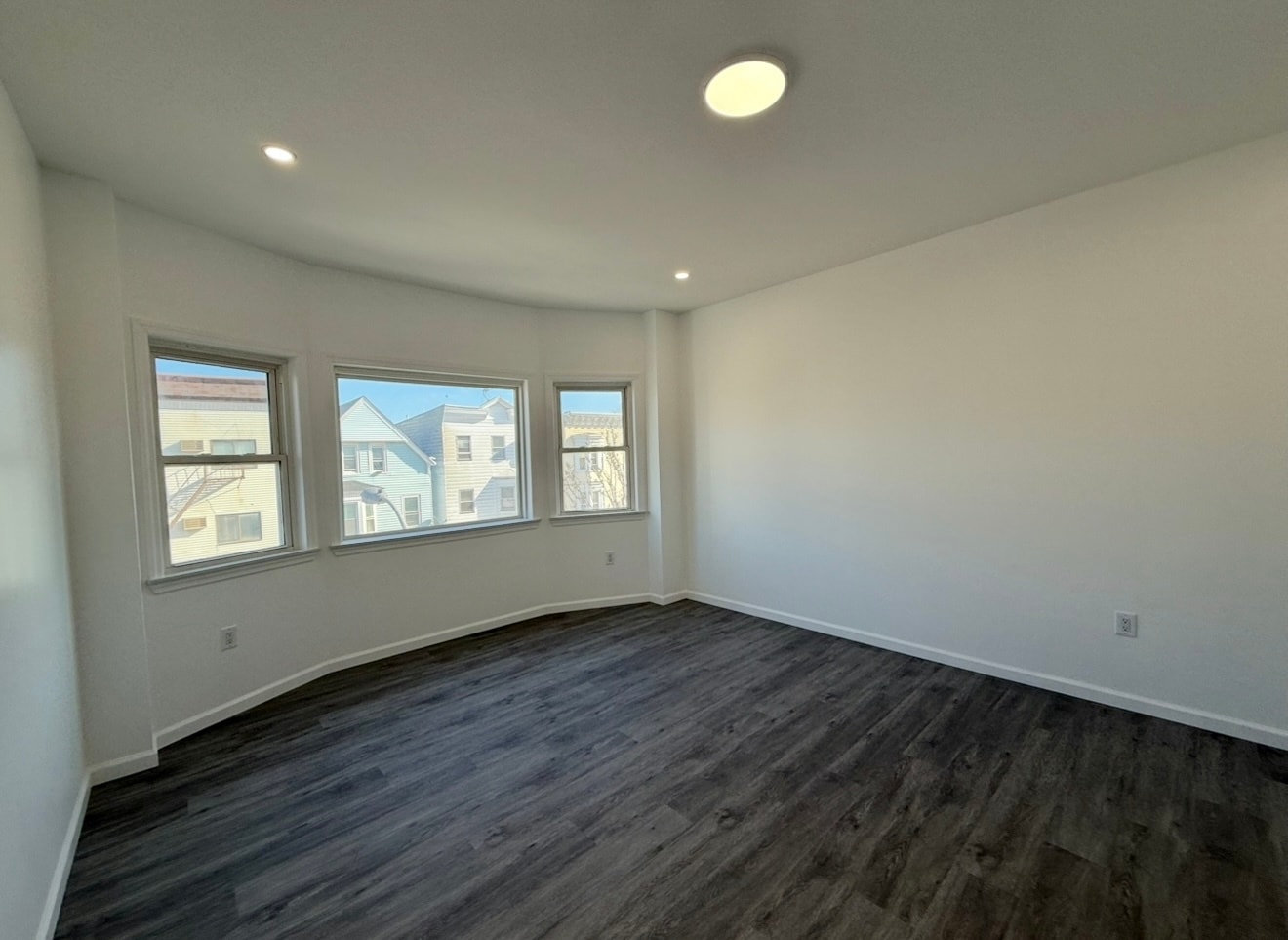 Building Photo - 17 Kearny Ave