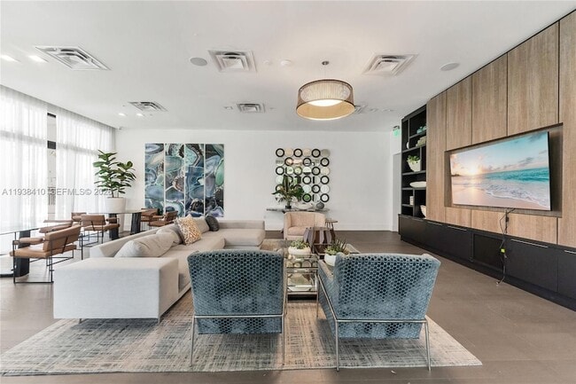 Building Photo - 8279 NW 43rd St