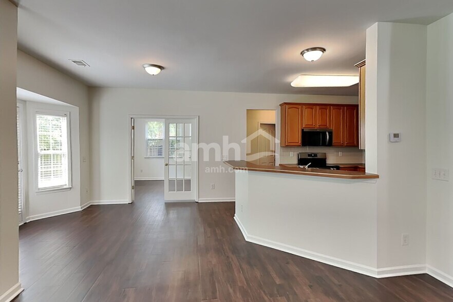 Building Photo - 2905 Meherrin Ct