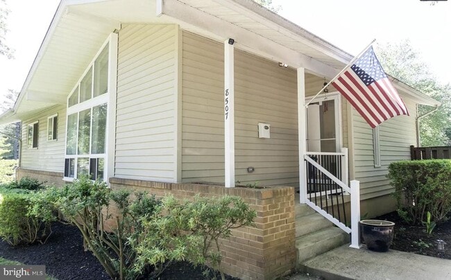 Building Photo - 8507 Marquette St