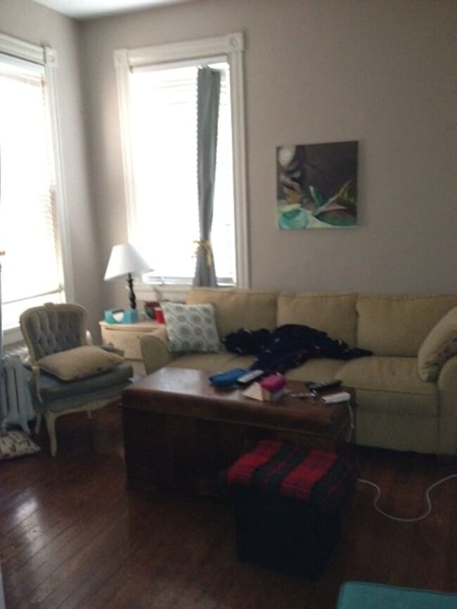 Building Photo - 2507 Stuart Ave