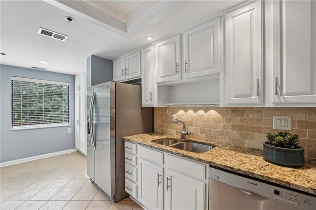 Building Photo - 1130 Piedmont Ave NE