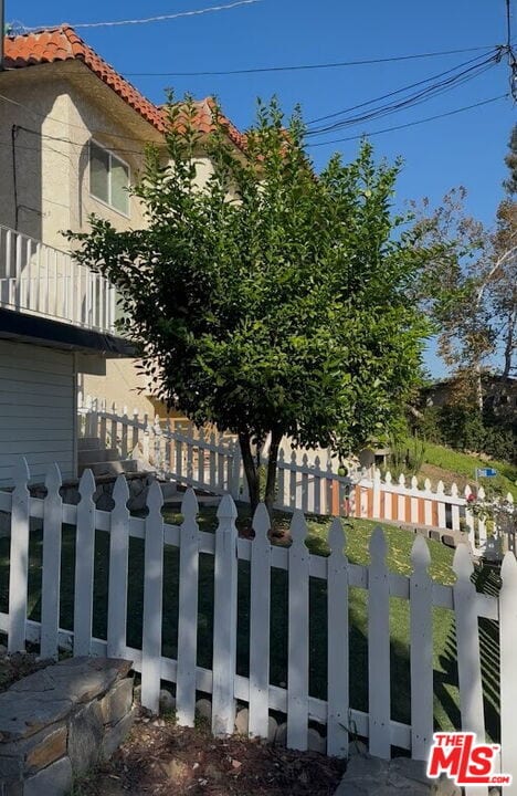 Building Photo - 4339 Alhama Dr