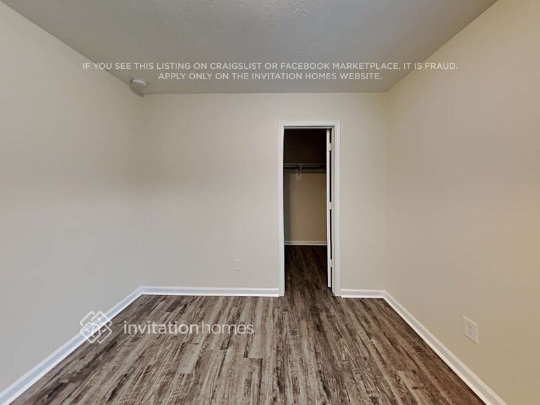 Building Photo - 8574 Chaletford Dr