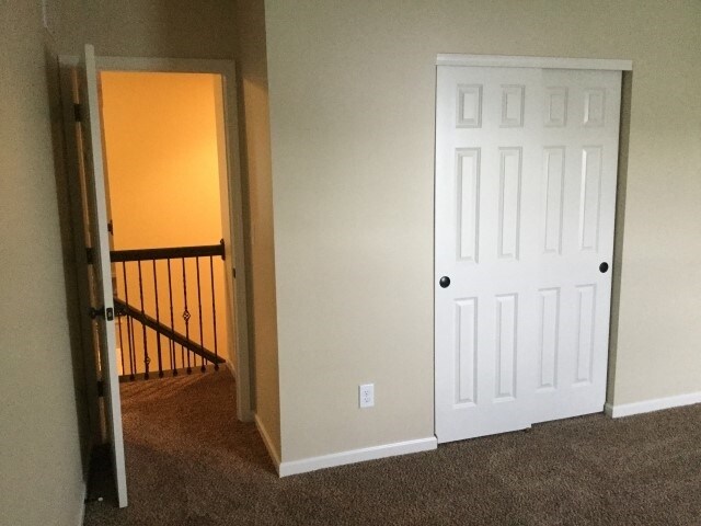 Building Photo - 8333 Parori Ln