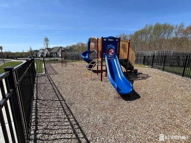 Building Photo - 30308 Radford Ct